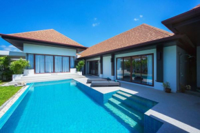 Отель Villa Iorangi by TropicLook: Suksan Style Rawai Beach  Раваи